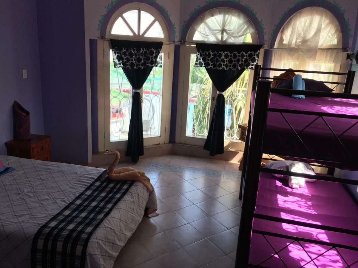 Hostel Quetzal 칸쿤 외부 사진