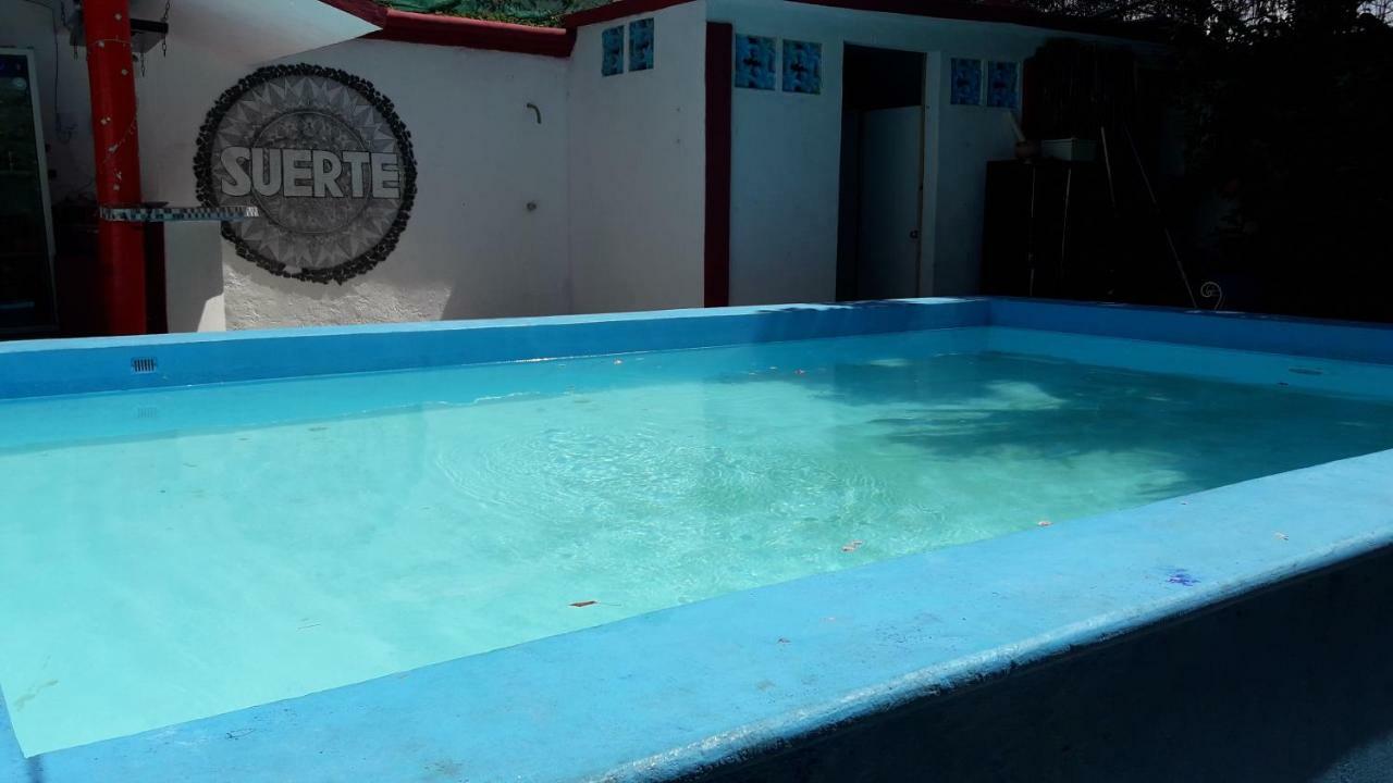 Hostel Quetzal 칸쿤 외부 사진